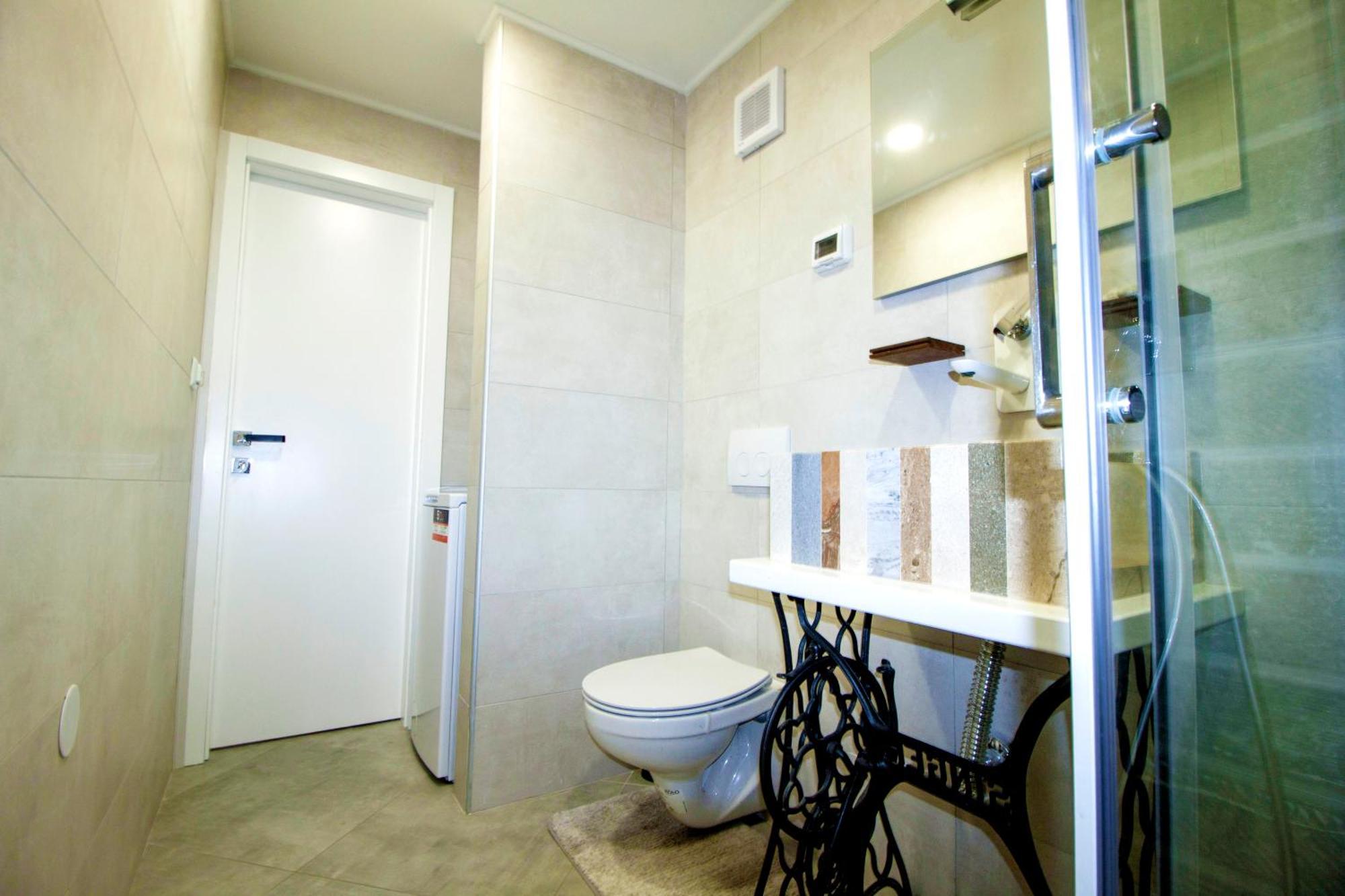 Studio Apartment Surf By The Sea Opatija Exteriör bild